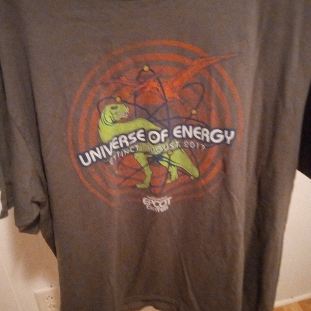Tee - Picture 2 of 4